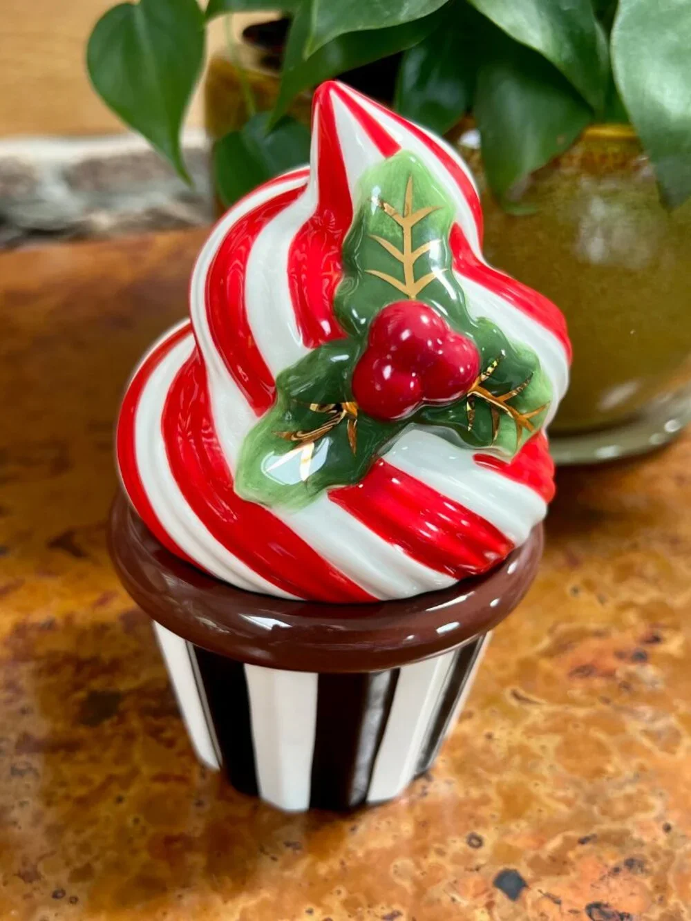 MacKenzie-Childs Ceramic Cupcake Containers/Boxes